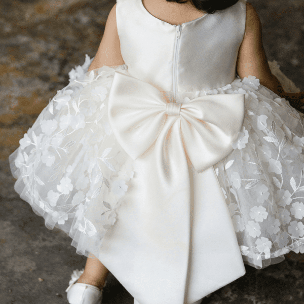 Bautizo Vestido (Modelo: BZT-005) - Imagen 3